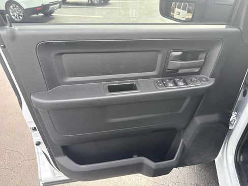 Used 2024 RAM 3500 Tradesman w/ Chrome Appearance Group image 20