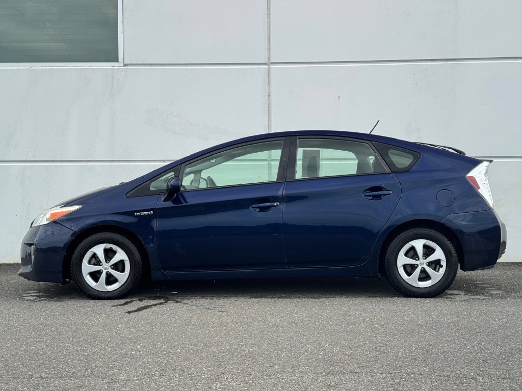 Used 2012 Toyota Prius Two FWD image 4