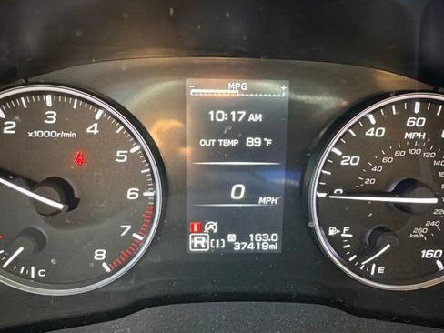 Used 2024 Subaru Crosstrek 2.0i Premium AWD/4WD image 18