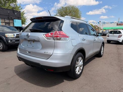 Used 2016 Nissan Rogue SV AWD/4WD image 6