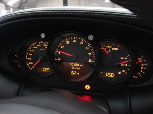 Used 2004 Porsche 911 Carrera 4S image 17