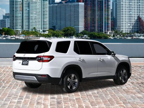 New 2025 Honda Pilot EX-L image 13