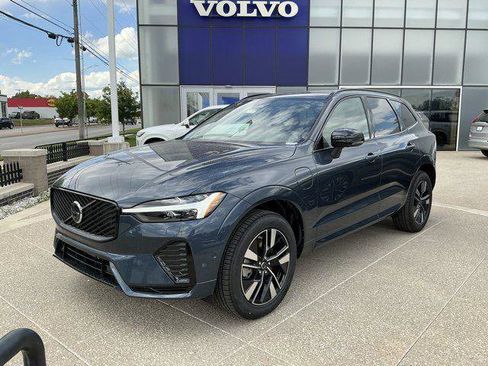New 2026 Volvo XC60 T8 Plus w/ Climate Package AWD/4WD image 2