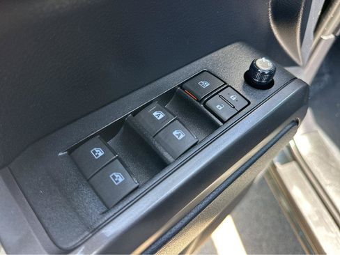 Used 2019 Toyota Tacoma TRD Pro AWD/4WD image 34
