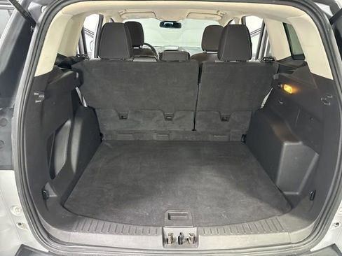 Used 2019 Ford Escape SE AWD/4WD image 25