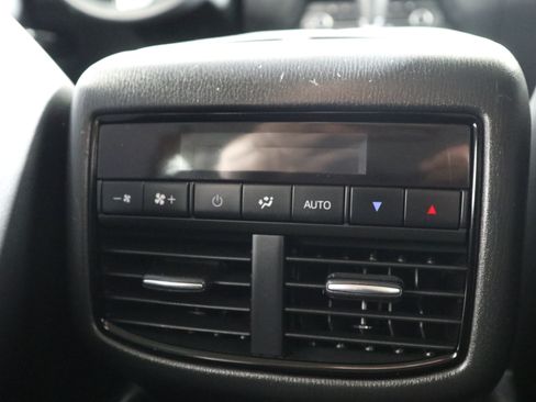 Used 2022 MAZDA CX-9 Touring AWD/4WD image 17