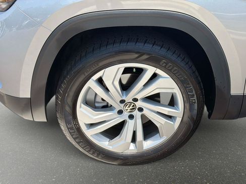 Certified 2023 Volkswagen Atlas SE FWD image 10