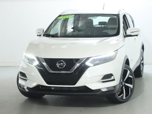 Certified 2022 Nissan Rogue Sport SL w/ Premium Package image 5