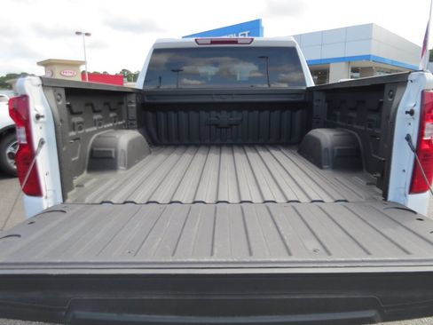 Certified 2025 Chevrolet Silverado 1500 LT w/ Z71 Off-Road Package AWD/4WD image 20