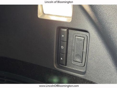 New 2026 Lincoln Aviator AWD image 59