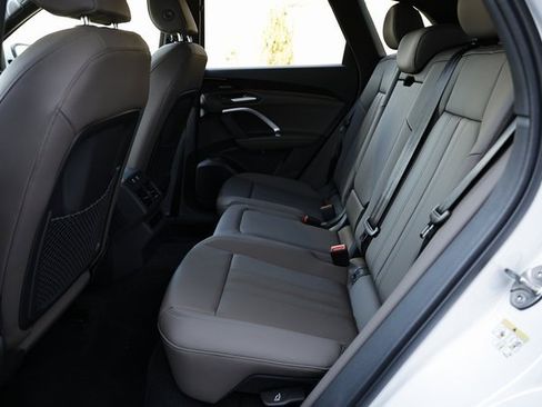 New 2025 Audi Q5 Premium Plus image 25