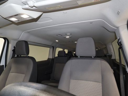 Used 2023 Ford Transit 350 XLT image 17