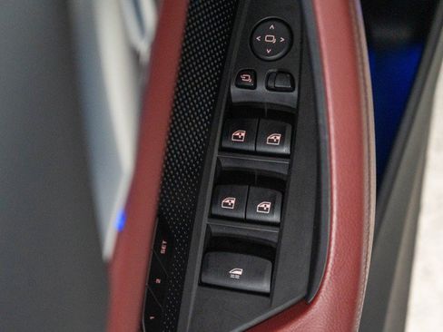 Used 2022 BMW M440i Convertible w/ Premium Package RWD image 16
