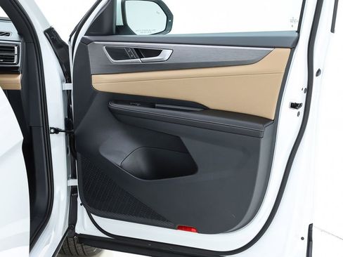 New 2026 Volkswagen Atlas Cross Sport SE image 31