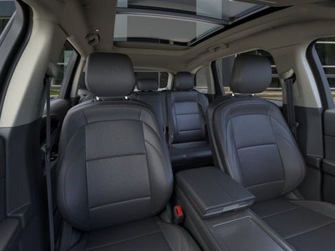 New 2026 Lincoln Nautilus Premier w/ Equipment Group 102A AWD/4WD image 98