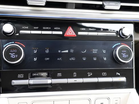 Used 2025 Hyundai Santa Fe Calligraphy image 29