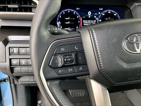 Used 2026 Toyota 4Runner Limited RWD image 24