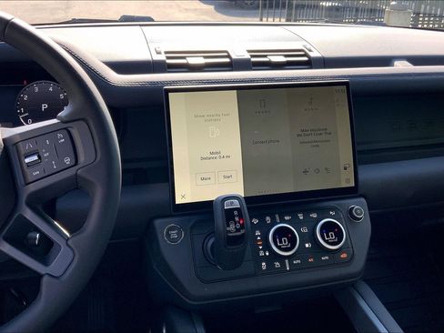 New 2026 Land Rover Defender 110 X-Dynamic SE AWD/4WD image 6