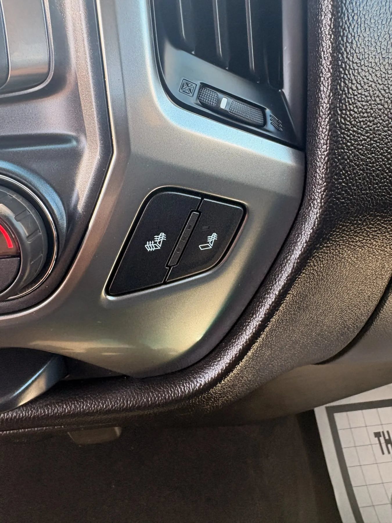Used 2017 Chevrolet Silverado 1500 LT w/ All Star Edition AWD/4WD image 19
