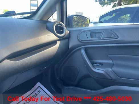Used 2019 Ford Fiesta ST-Line w/ ST Line Cold Weather Package FWD image 31