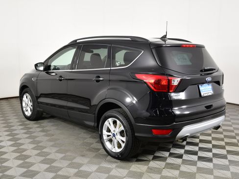 Used 2019 Ford Escape SEL image 8