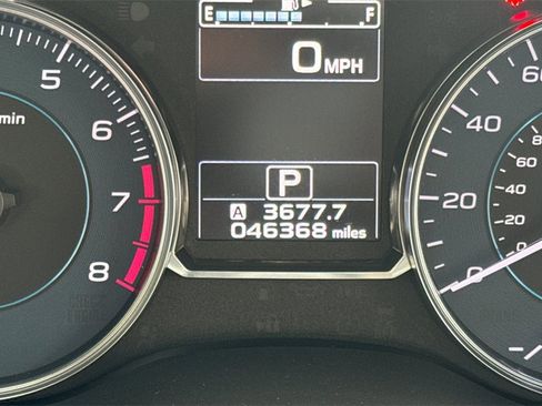 Used 2016 Subaru Crosstrek 2.0i Limited w/ Popular Package #2 image 29