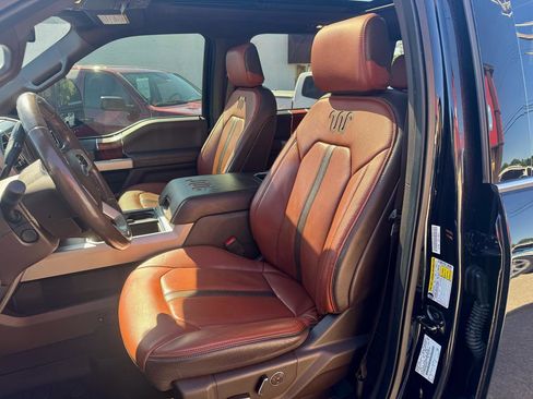 Used 2021 Ford F250 King Ranch w/ King Ranch Ultimate Package AWD/4WD image 17