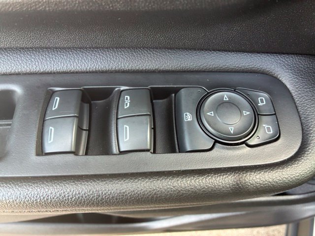 Used 2019 GMC Terrain SLE w/ Driver Convenience Package AWD/4WD image 16
