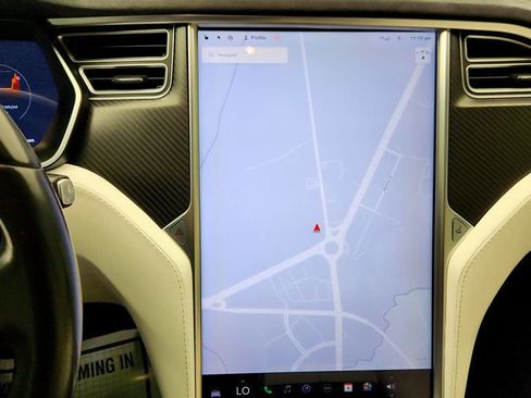 Used 2017 Tesla Model S 100D image 23