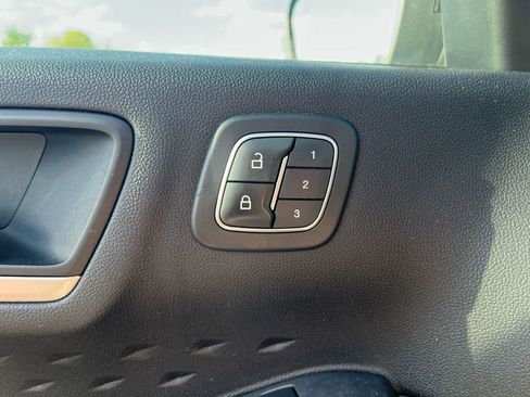 Used 2020 Ford Escape SEL AWD/4WD image 21