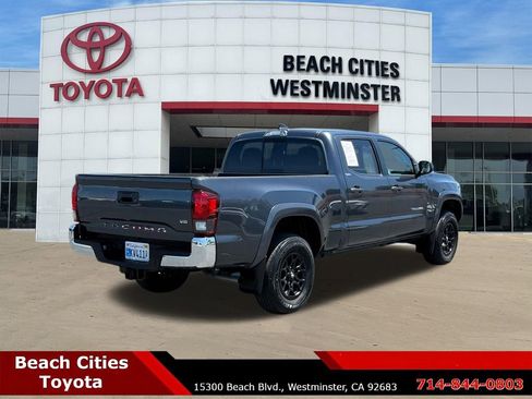 Certified 2022 Toyota Tacoma SR5 RWD image 12