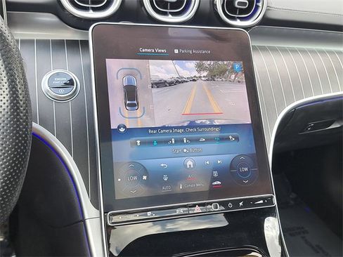 Used 2023 Mercedes-Benz C 300 Sedan image 29