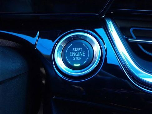 New 2025 Chevrolet Trax RS w/ Driver Confidence Package image 22