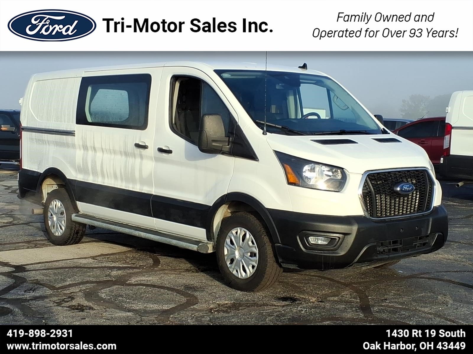 Used 2025 Ford Transit 250 Low Roof w/ Exterior Upgrade Package RWD image 1