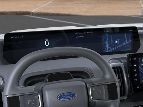 New 2026 Ford Expedition Active image 13