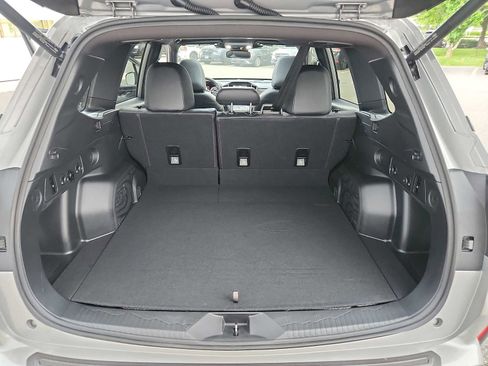 Used 2025 Subaru Forester Limited AWD/4WD image 28