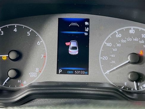 Used 2024 Toyota Corolla SE image 12