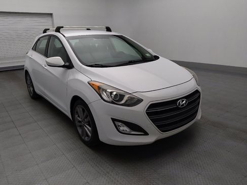 Used 2017 Hyundai Elantra GT w/ Value Edition Package 02 image 13