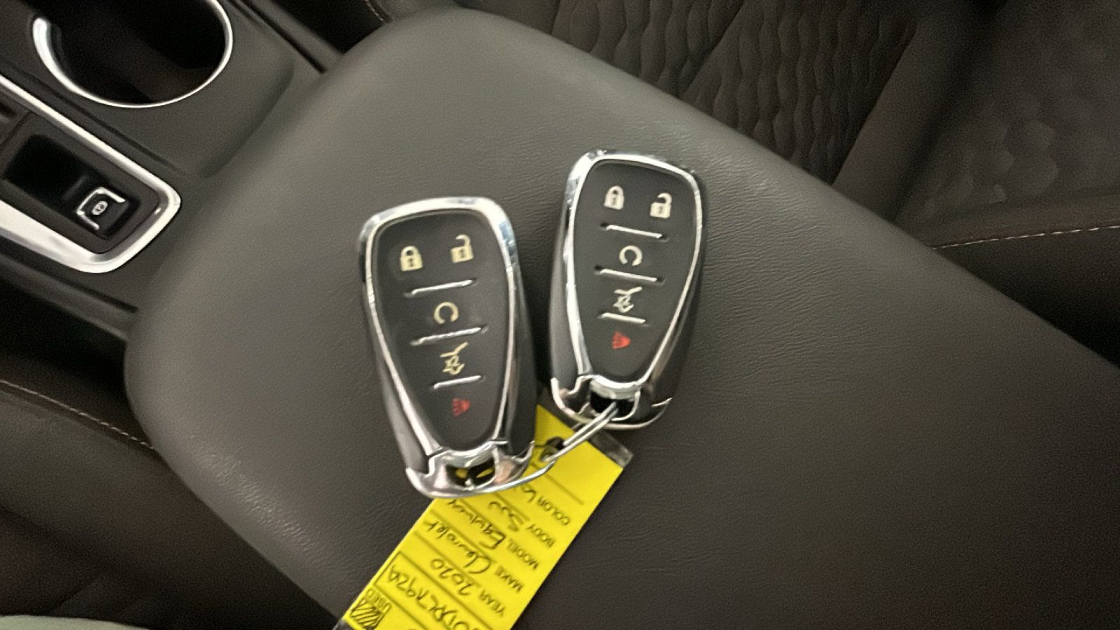 Used 2020 Chevrolet Equinox LT FWD image 24