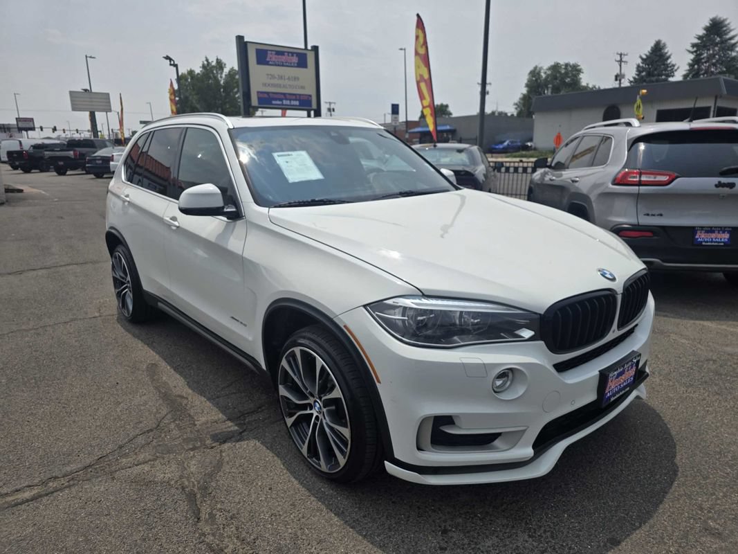 Used 2017 BMW X5 xDrive35i w/ Premium Package AWD/4WD image 4