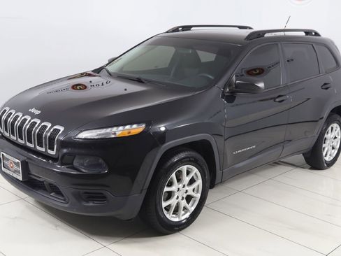 Used 2015 Jeep Cherokee Sport w/ Sport Appearance Group AWD/4WD image 17