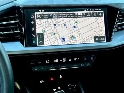 Used 2024 Audi Q4 e-tron Premium Plus w/ Premium Plus image 16