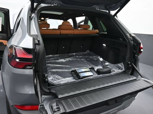 New 2026 BMW X5 xDrive40i w/ Climate Comfort Package AWD/4WD image 18