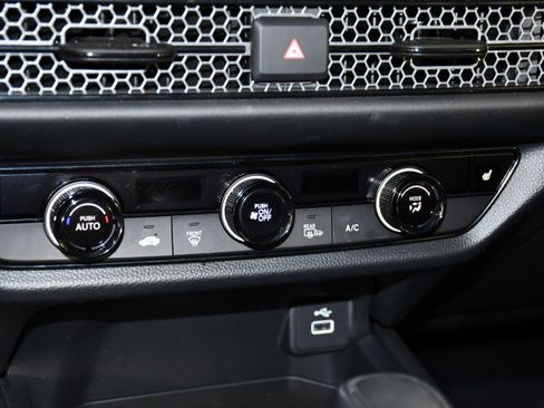 Certified 2023 Honda HR-V Sport image 29