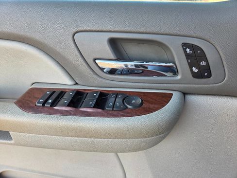 Used 2008 GMC Sierra 3500 SLT image 11