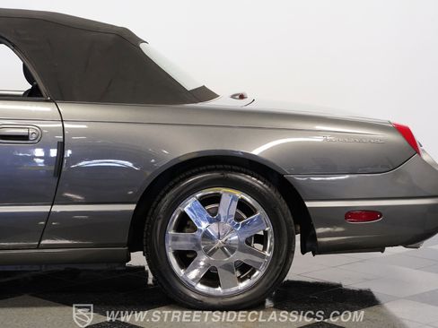 Used 2003 Ford Thunderbird RWD image 25