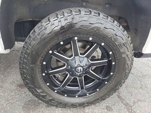 Used 2020 Chevrolet Silverado 1500 RST w/ All-Star Edition AWD/4WD image 21