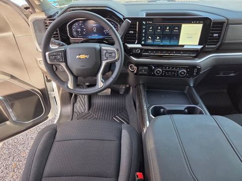New 2026 Chevrolet Silverado 3500 LT w/ All Star Edition AWD/4WD image 17
