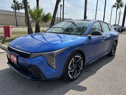New 2025 Kia K4 GT-Line w/ GT-Line Premium Package image 3