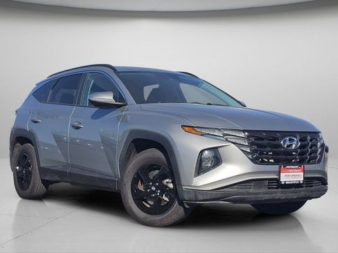 Used 2023 Hyundai Tucson SEL image 2